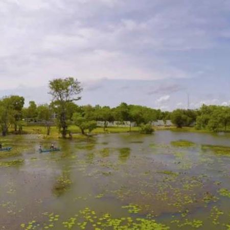 Grand Tamarind Lake Kataragama Buitenkant foto
